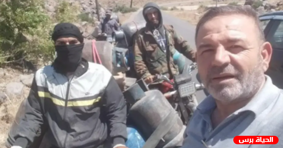 نائب سوري يشكر المهربين